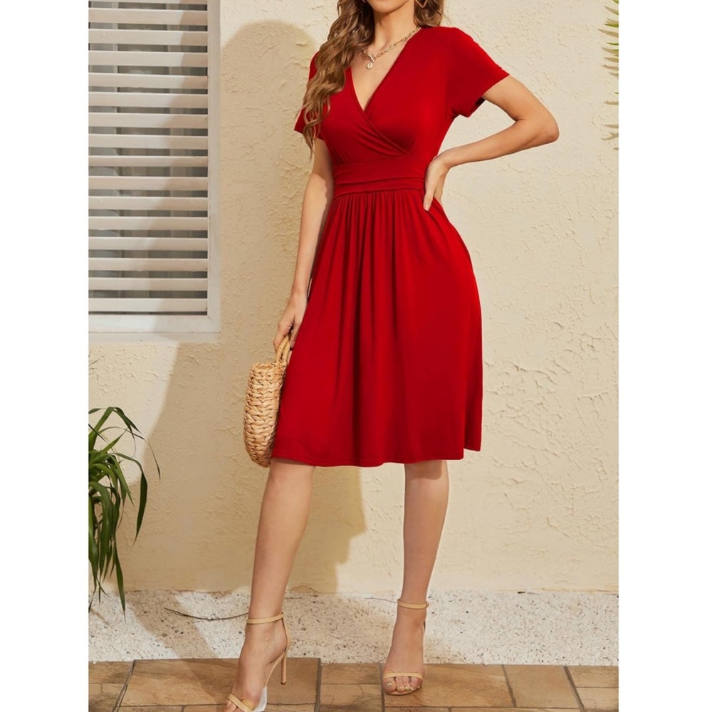 Weaczzy Short Sleeve dress- with pockets!- Red (brand new- with tags!)
